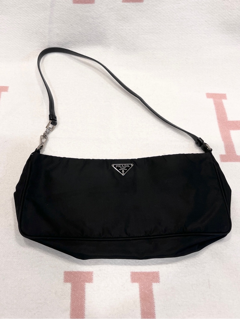 PRADA!⭐️RARE VINTAGE! Prada Black Clip Nylon and leather Shoulder Bag
